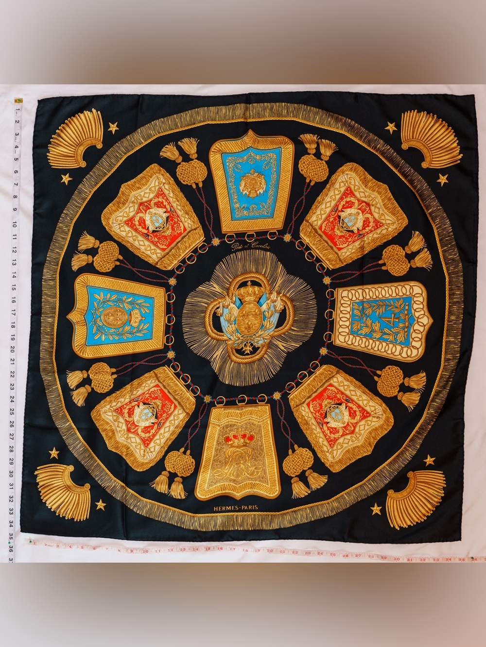 Hermès Les Tambours Silk Twill Scarf Carré 90 Black Gold Drum Motif - Picture 1 of 7